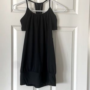 LULULEMON No Limits black tank top with built-in bra, Size 4